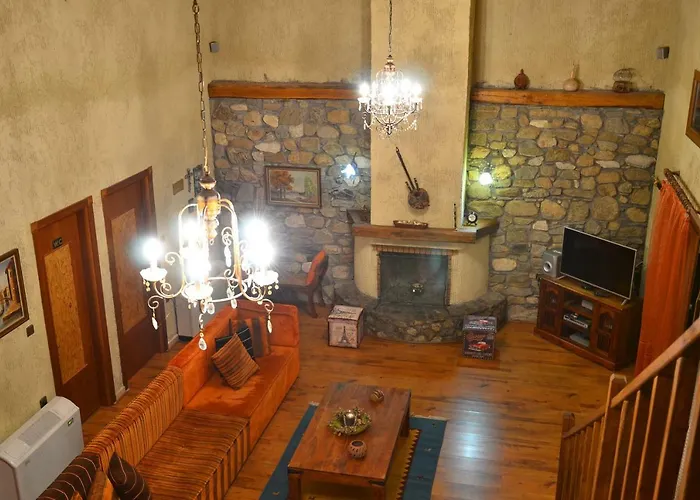 Villa Aristoteliki-