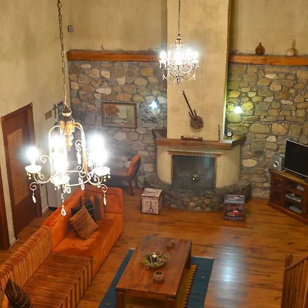 Villa Aristoteliki-